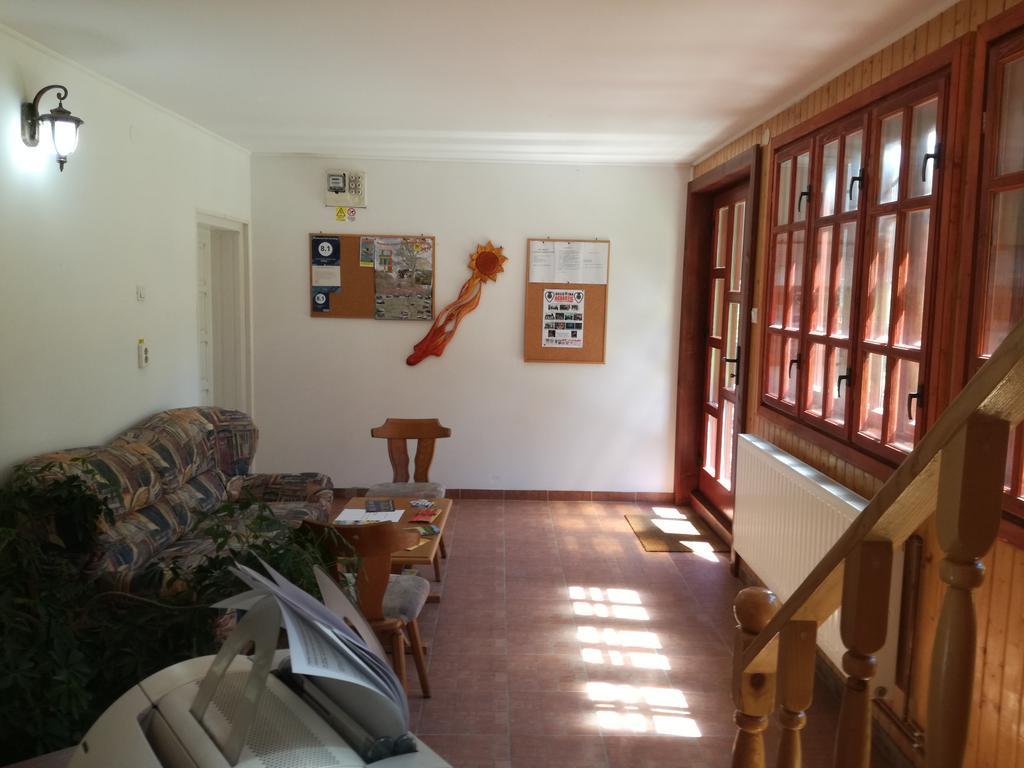 Pensiunea Flori De Camp Vatra Dornei Luaran gambar
